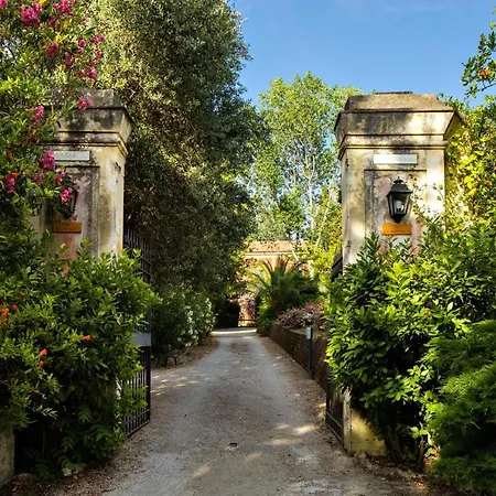 Relais Castelciala 펜션 *