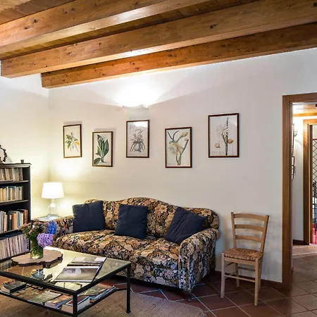 Relais Castelciala Hébergement de vacances *